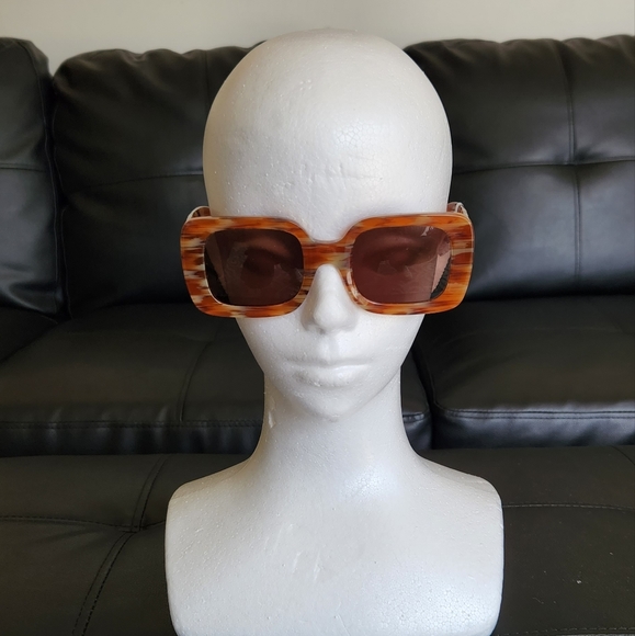 BURBERRY BE4327 DELILAH Brown Squared Frame Shape Wmns - Picture 4 of 8